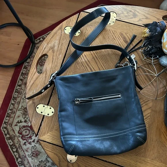 Vintage Coach Legacy Black Leather Shoulder Bag - Picture 6 of 15